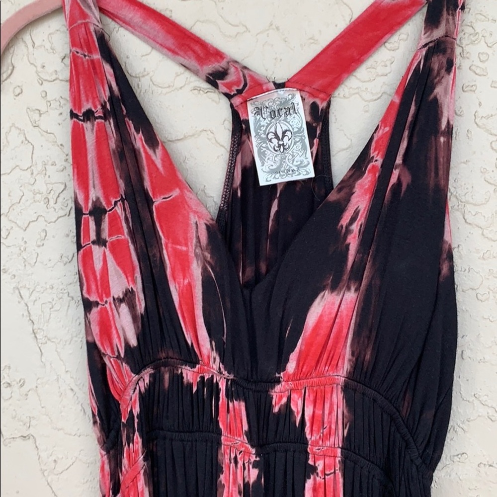 Gorgeous dress maybe worn once, built in bra - Picture 2 of 5